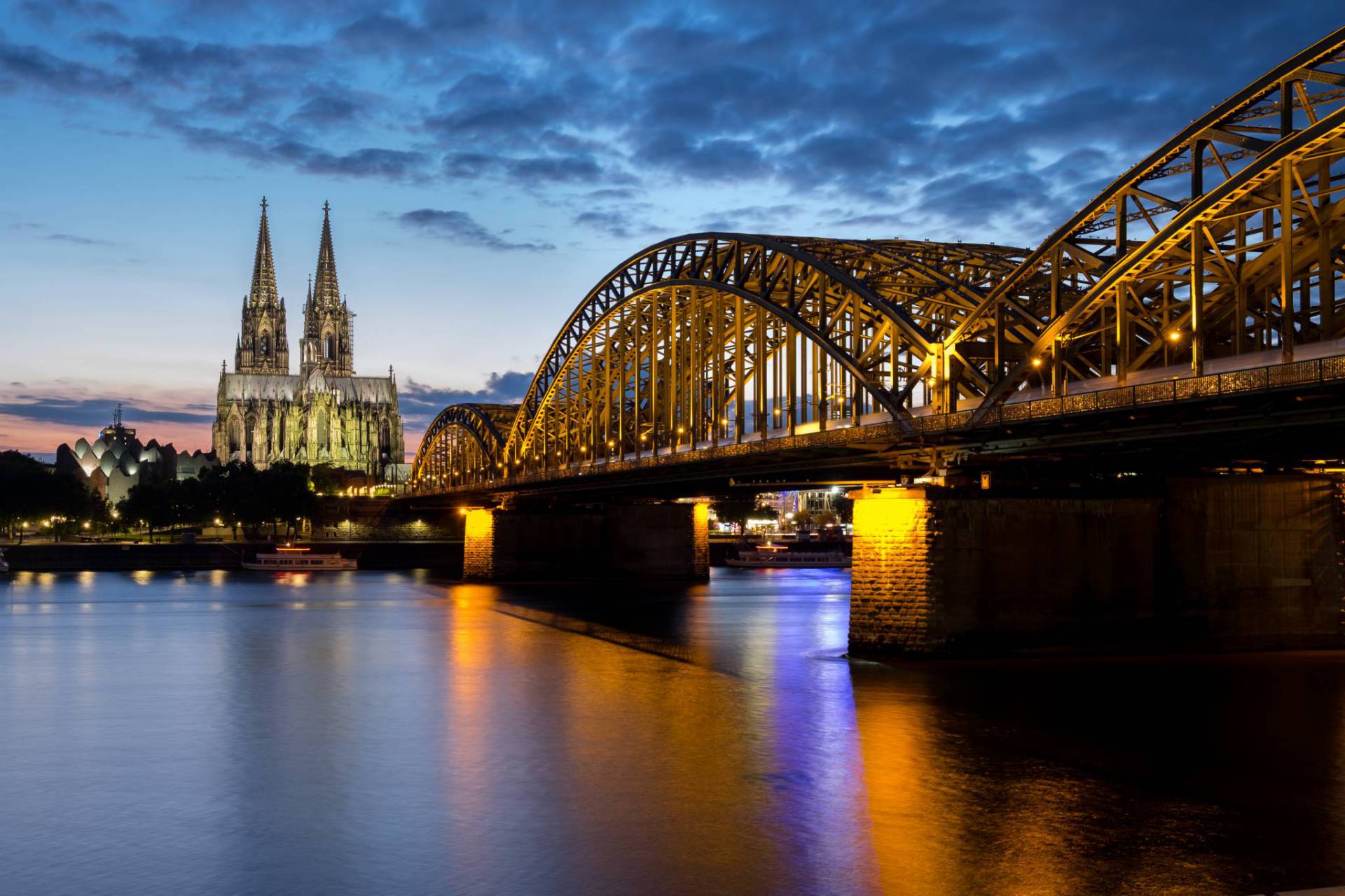 Ich Bau Dir Eine Brucke Adventgemeinde Dresden Adventhaus