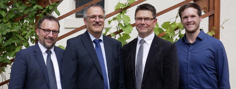 Marc Gunnar Dillner (Finanzvorstand), Gunnar Scholz (Präsident), Jens Fabich (Vizepräsident), Nils Podziemski (Abteilungsleiter Adventjugend)