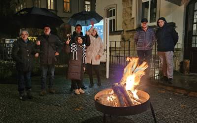 Advent vor dem Adventhaus